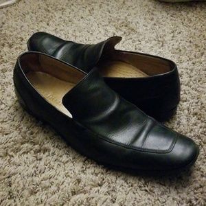 Cole Haan black leather dress shoes